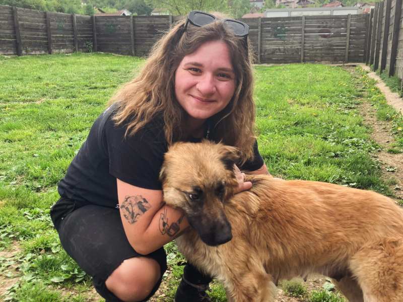 Ehrenamtlich aktiv werden Dzenana bei Bellas Pfotenhilfe